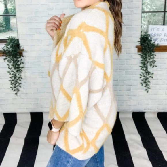 Women's Sweater DIAMOND CARDIGAN - Picture 2 of 3